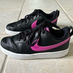 Nike Court Borough Low Shoes